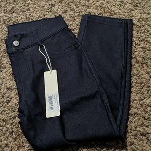 Navy Capri Jeggings